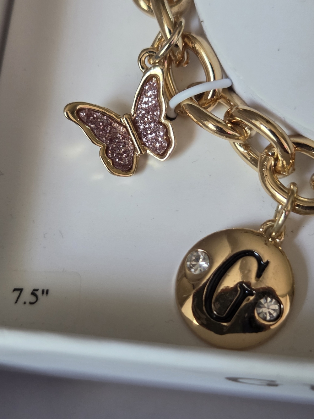 GUESS Gold-Tone Pink Charm Bracelet - Picture 4 of 7